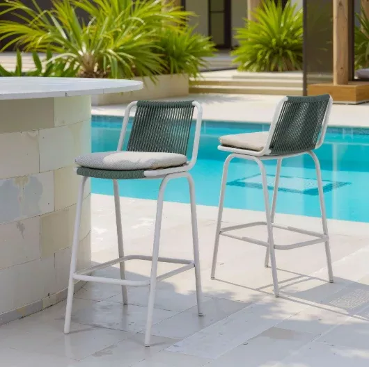 704140 Luft Barstool
