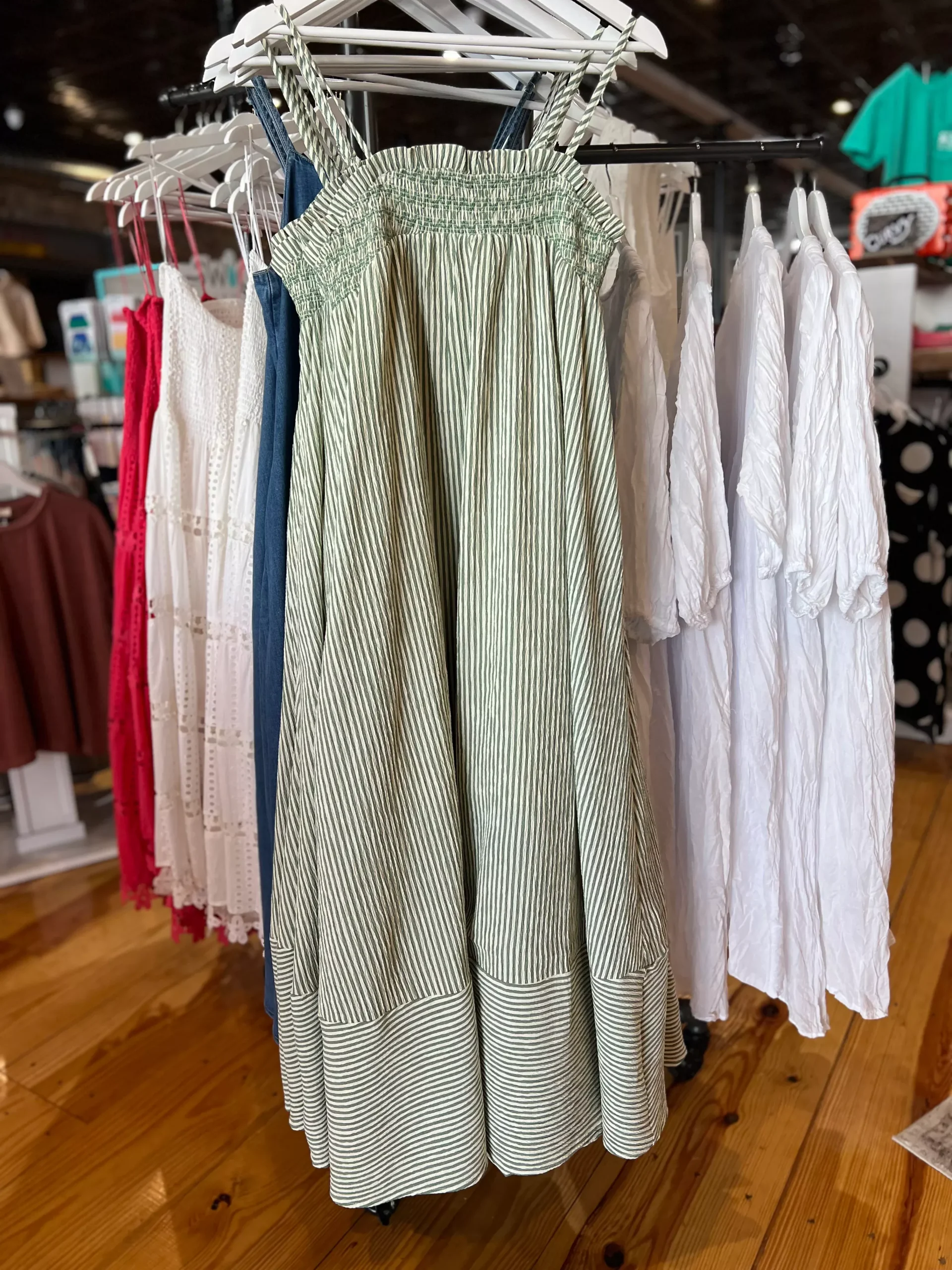 blu: Embroidered Smock