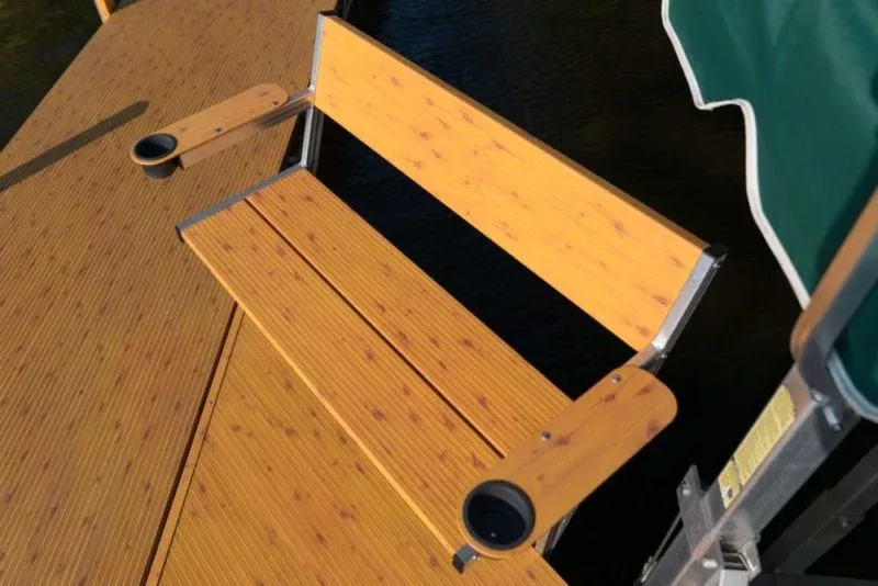 FLOE Dock Bench