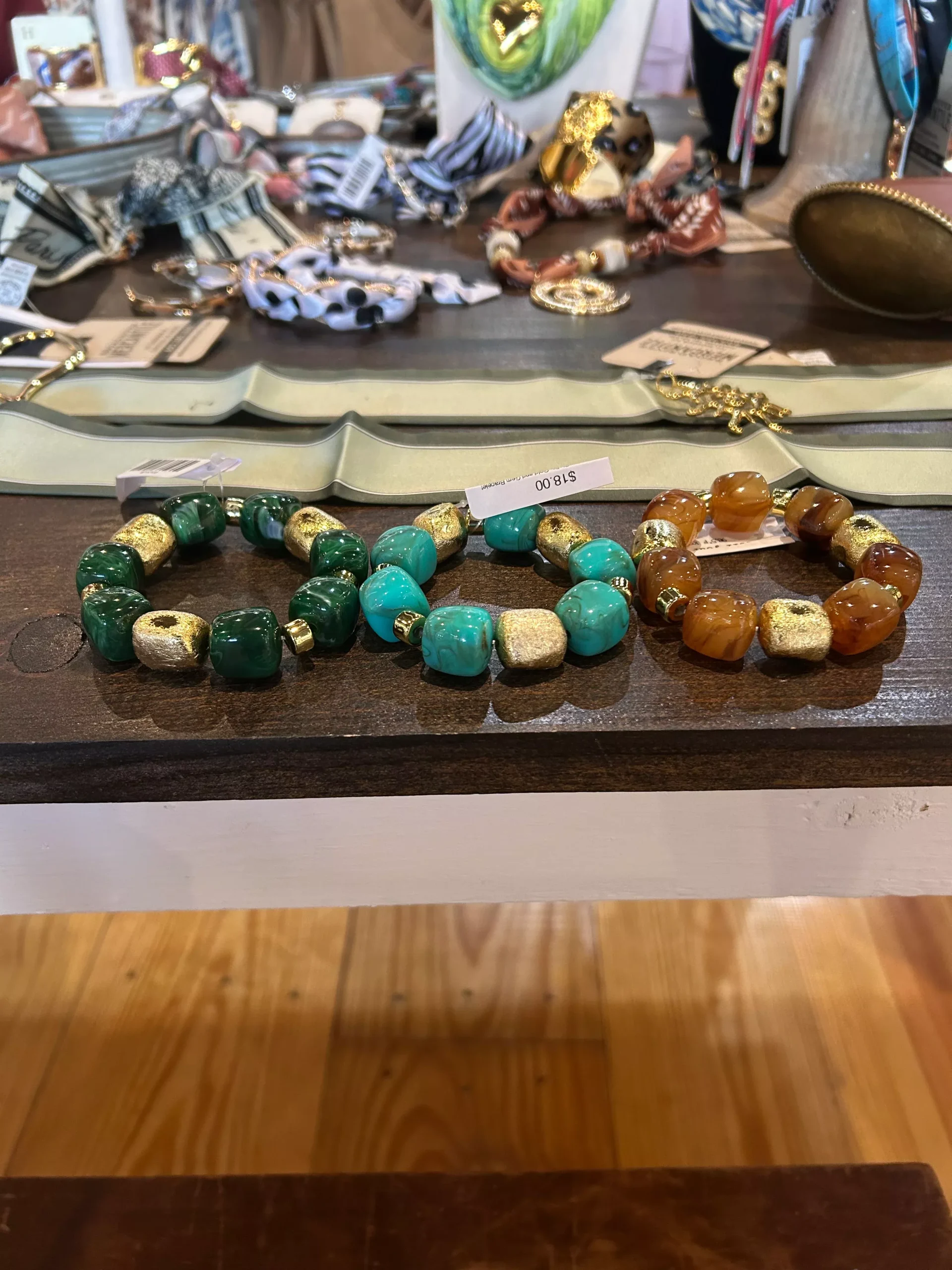 Golden Stella: Gold and Gem Bracelet