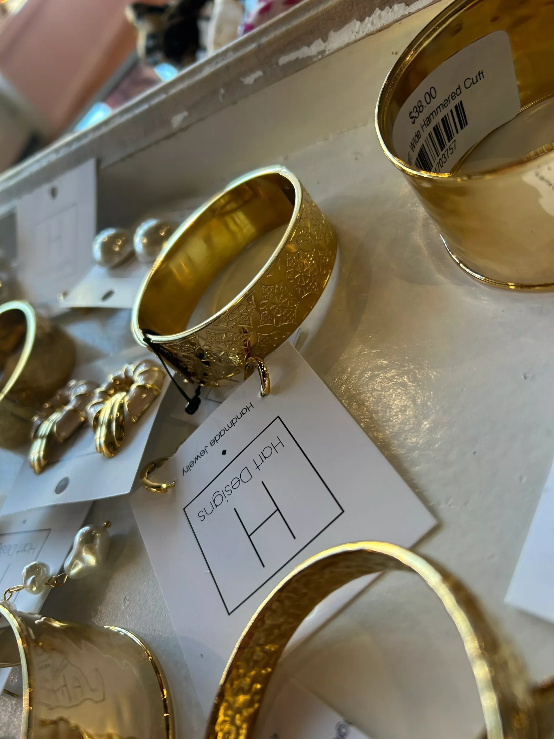 Hart: Engraved Bangles