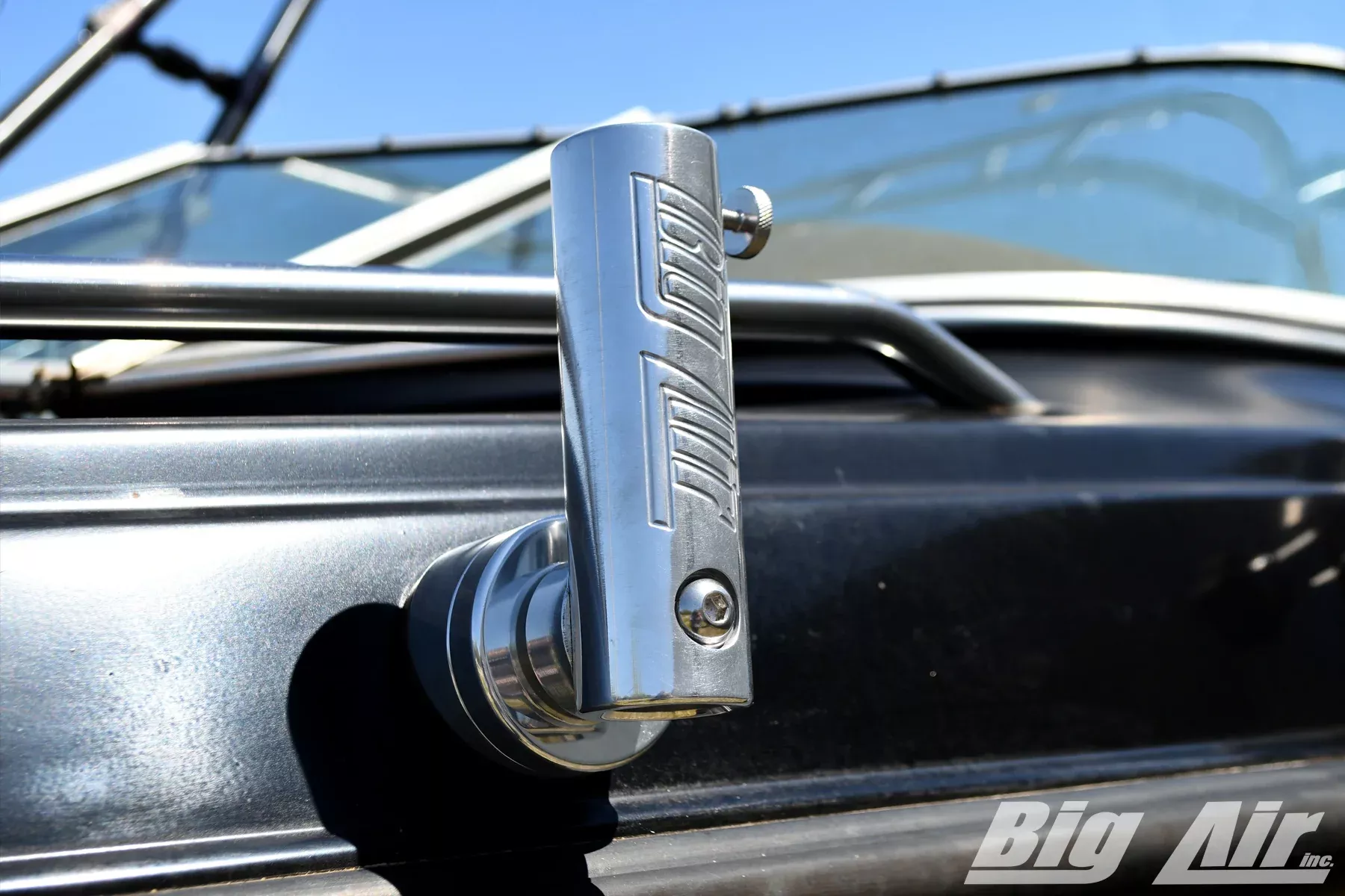 Hull Mounted Flag Holder