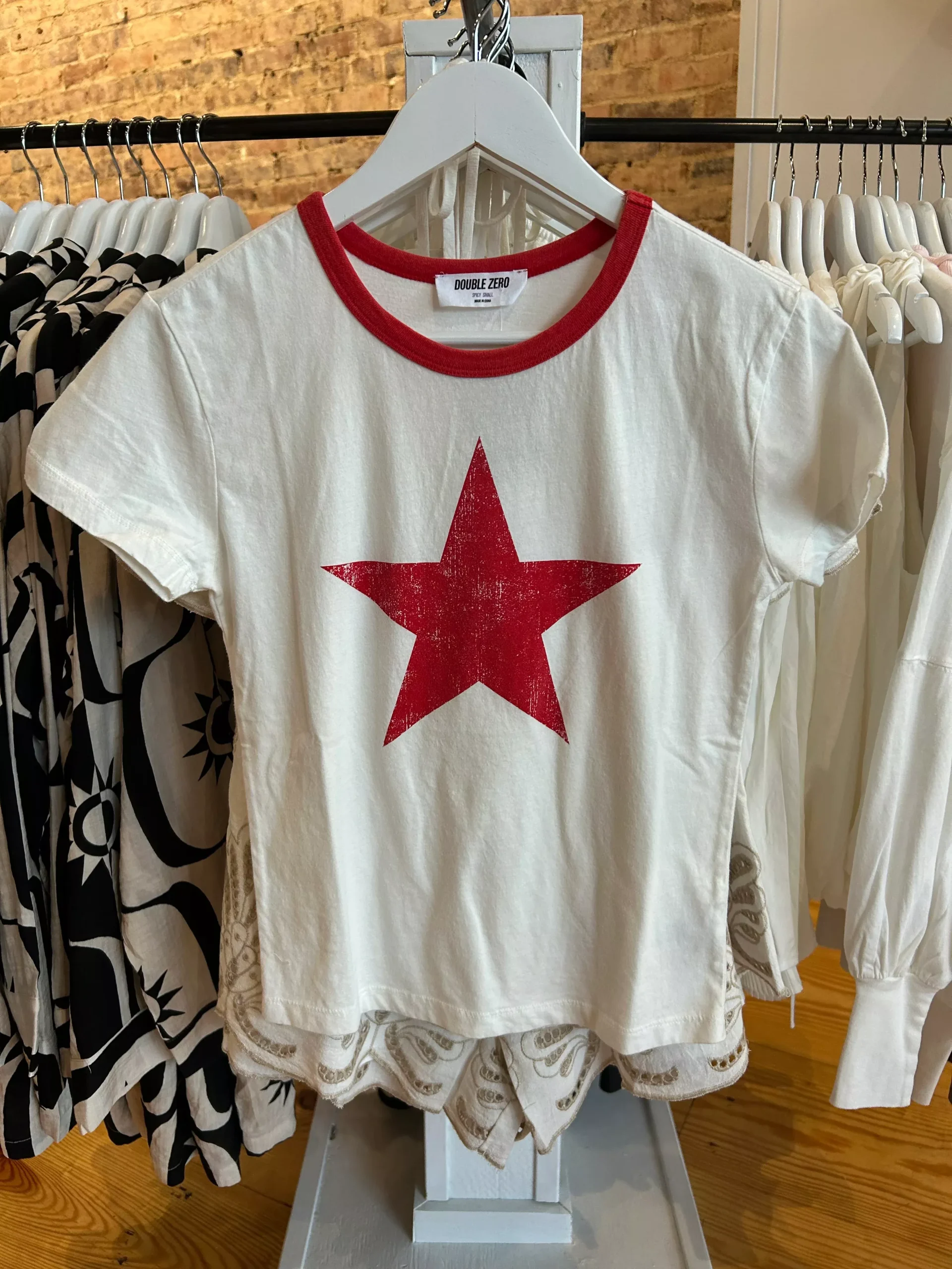 Hyfve: Star T-Shirt