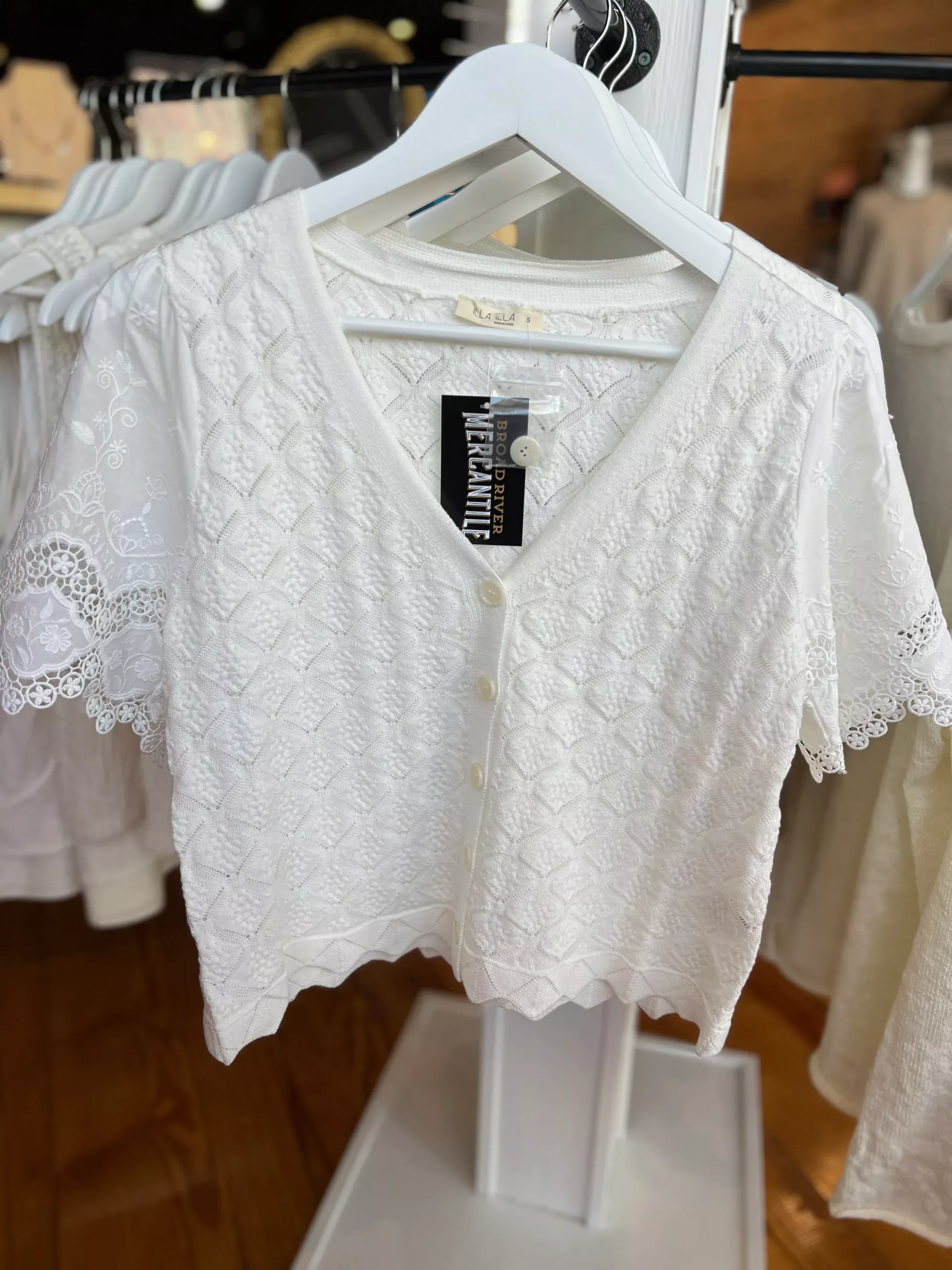 Illa: Short Sleeve Cardi