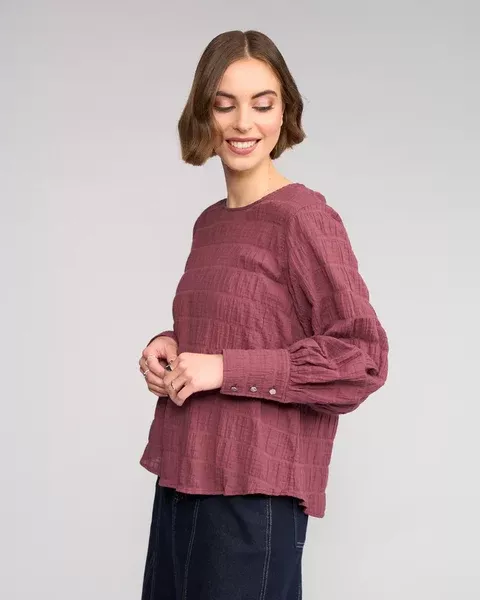 Knewe Label Volume Top - Port