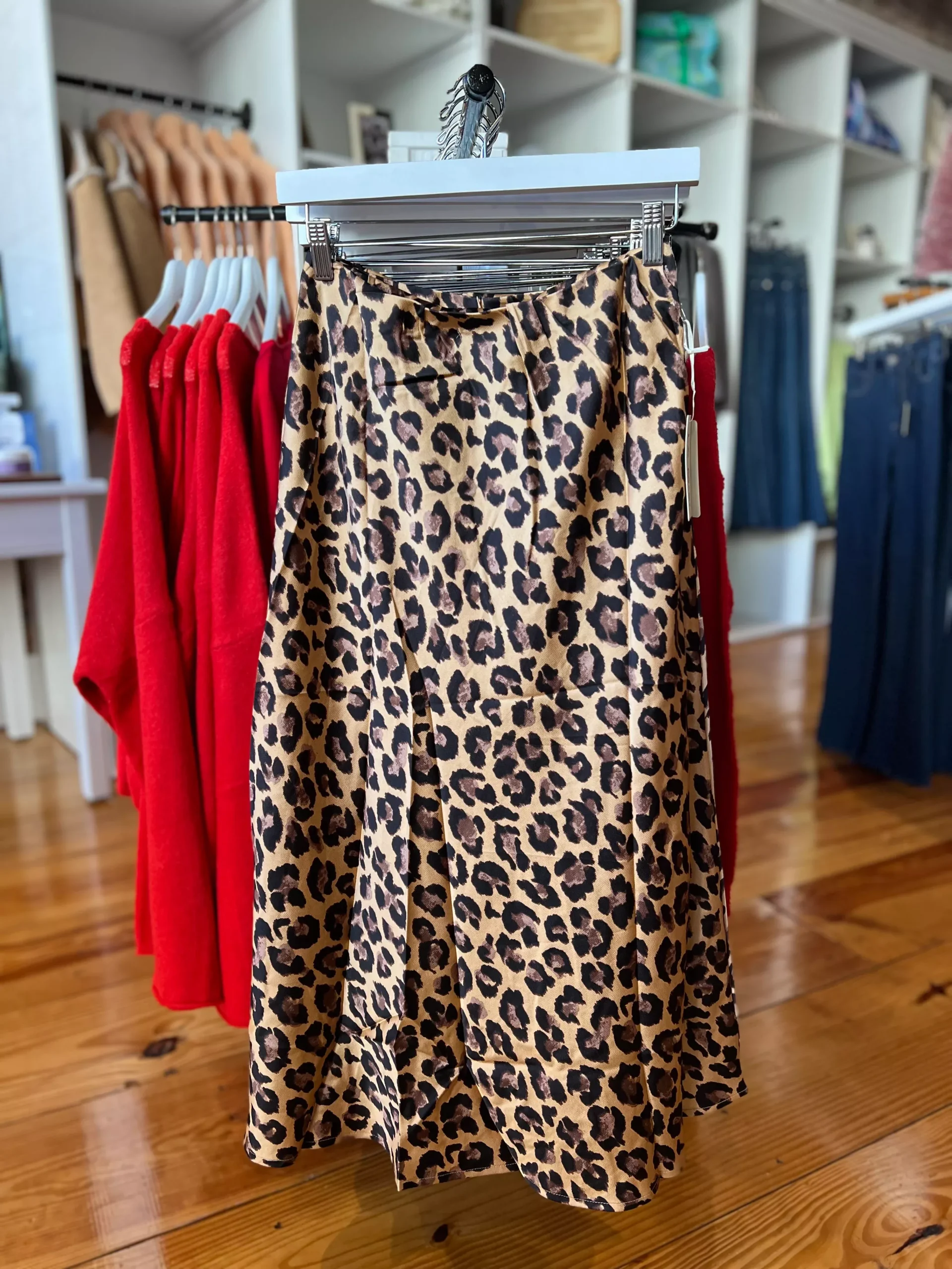 La Miel: Classy Leopard
