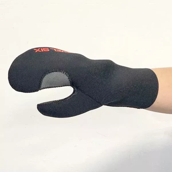 Level 6 Neutron Mitt