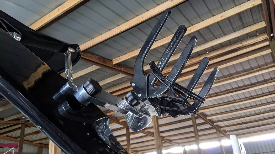 Malibu Illusion X Swivel Racks - Surf, Wake, etc