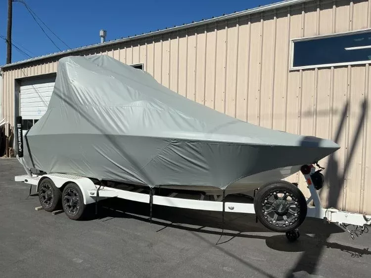 MasterCraft X15 with ZeroFlex X tower Double Up Storage Cover