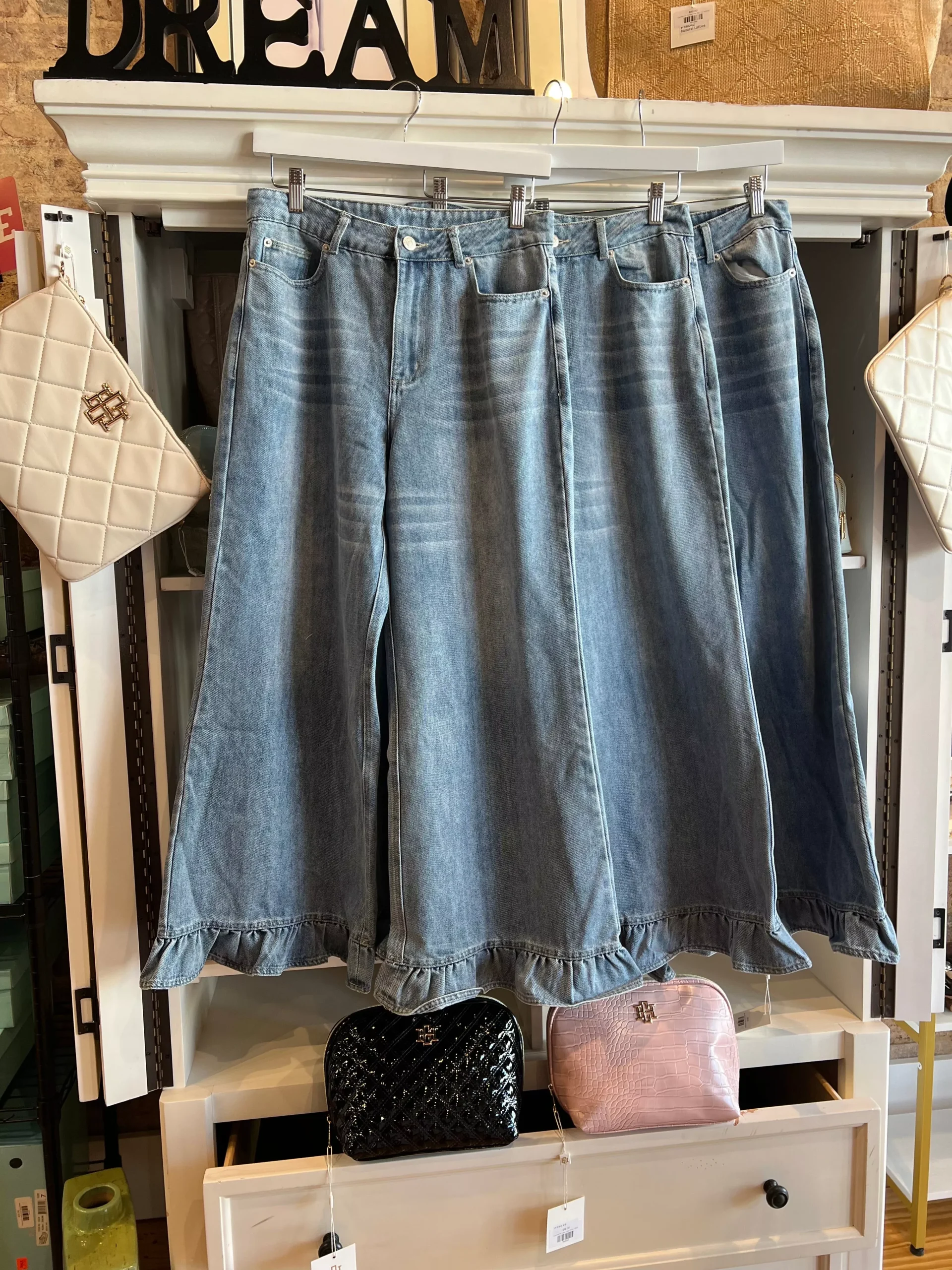 Mineral Wash Ruffle