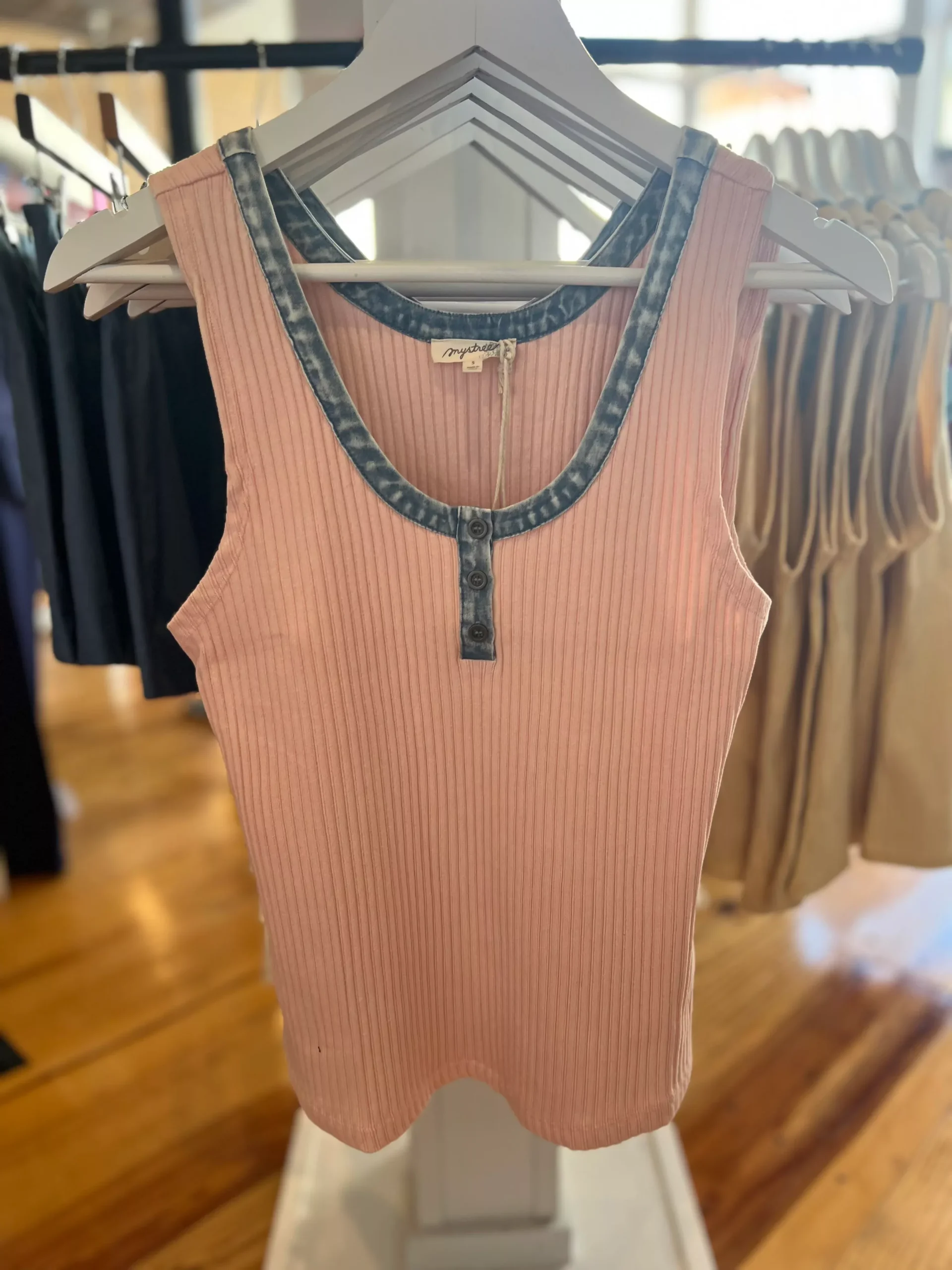 Mystree: Henley Tank