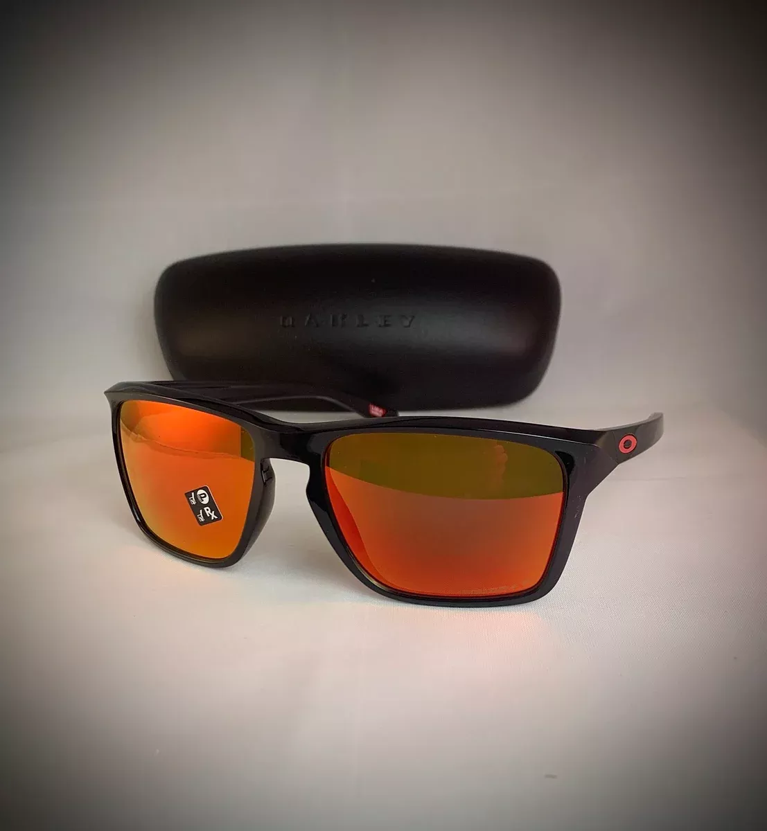 Oakley Sylas Lux