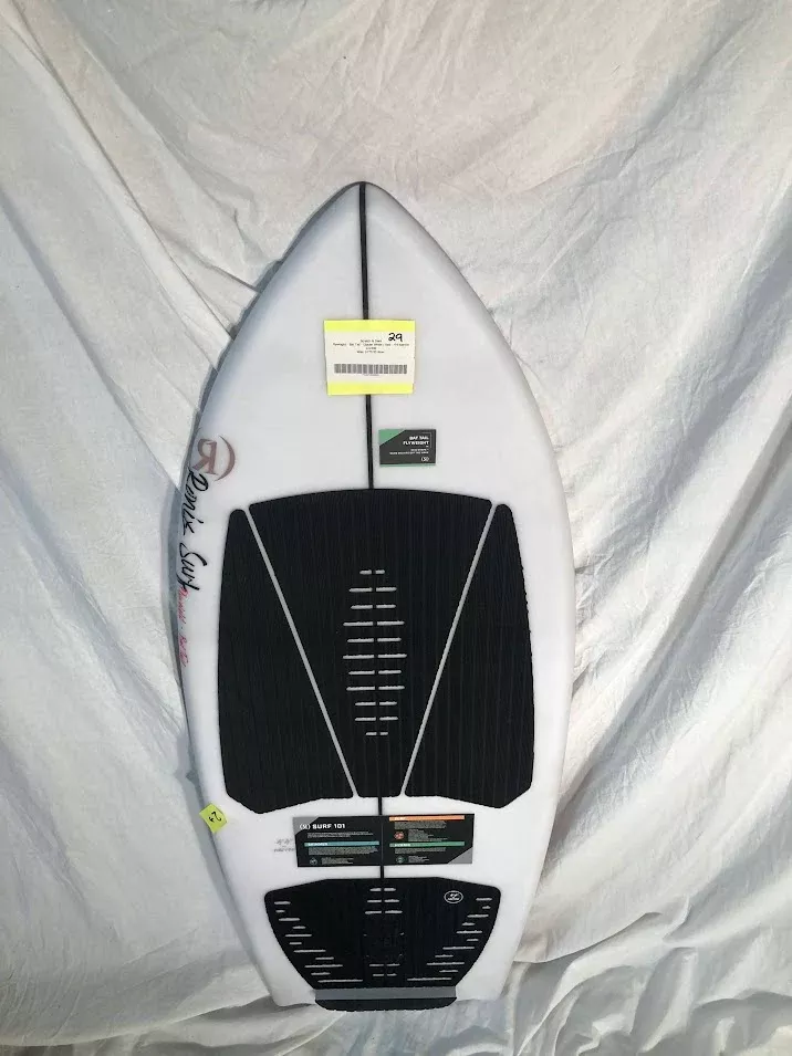 Ronix Flyweight - Bat Tail - Glacier White / Red - 4'4 Narrow - Scratch N Dent