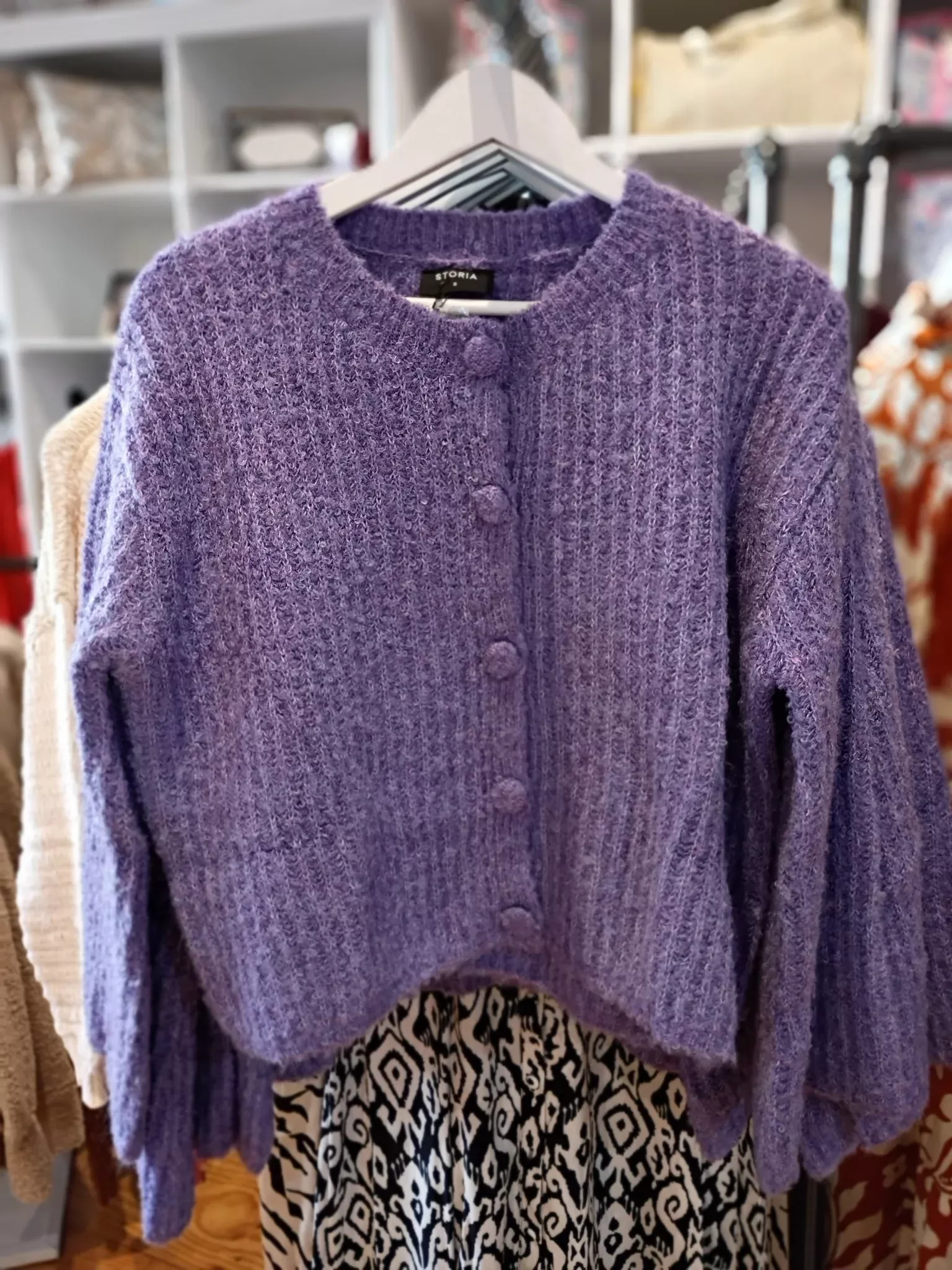 Storia: Purple Flared Sleeve