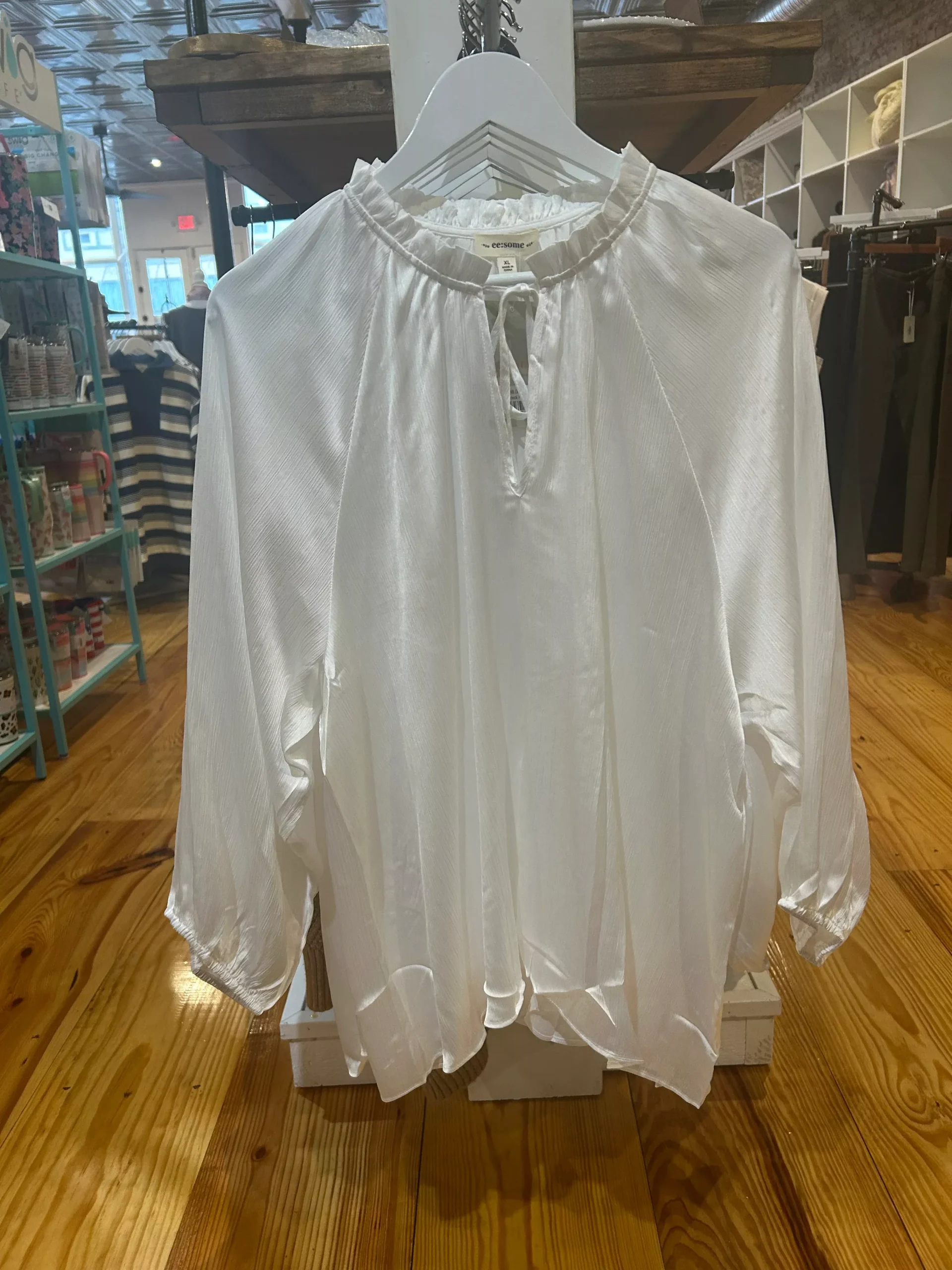 V-neck Peasant