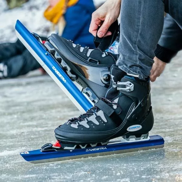 Zandstra Nordic Blades