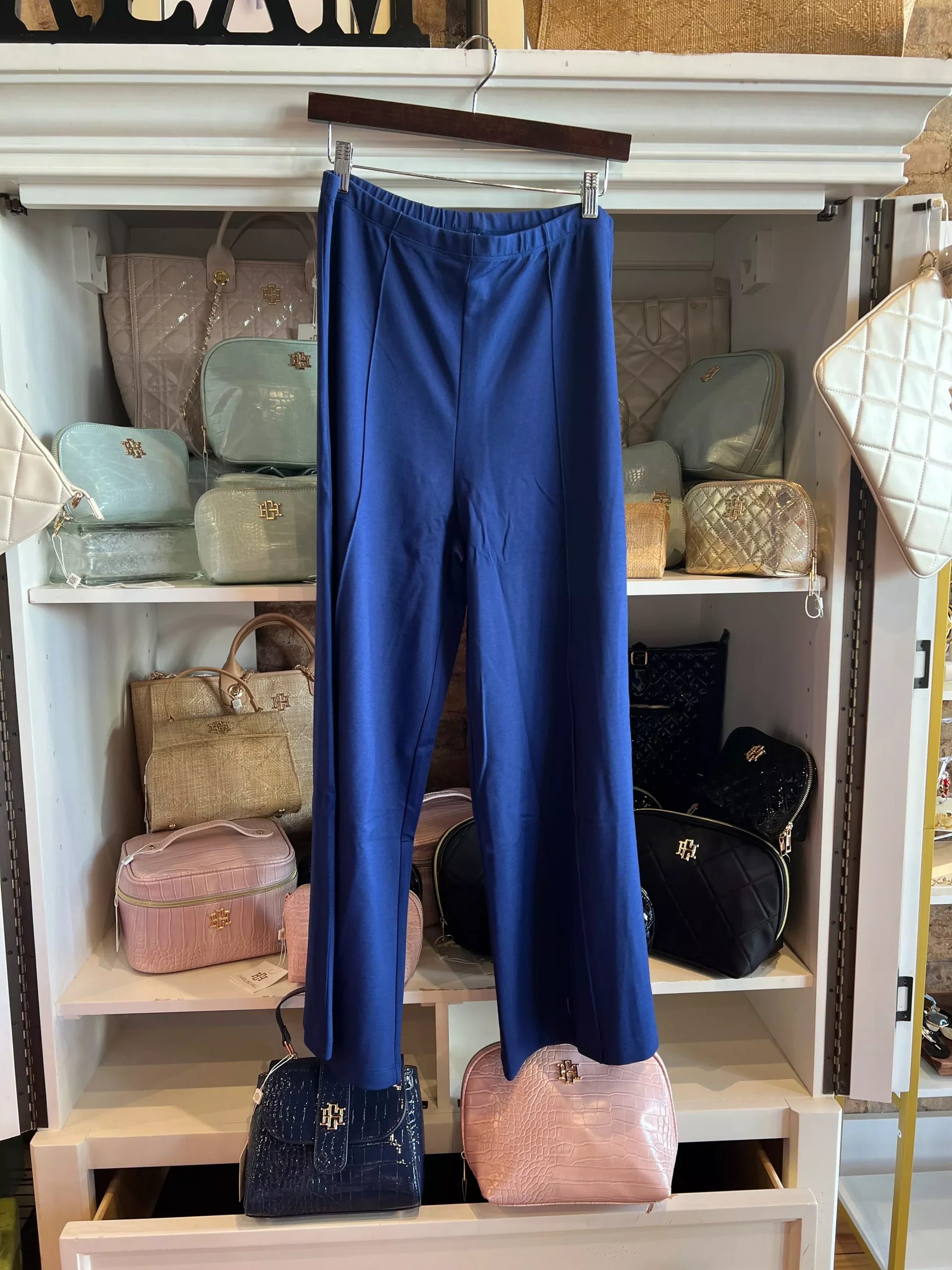 Zenana: Front Seam Pull Ups